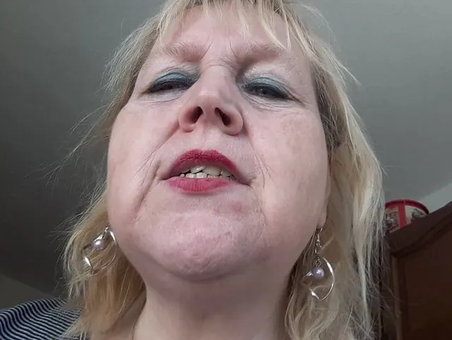 strenger wichsbefehl (d)einer Milf