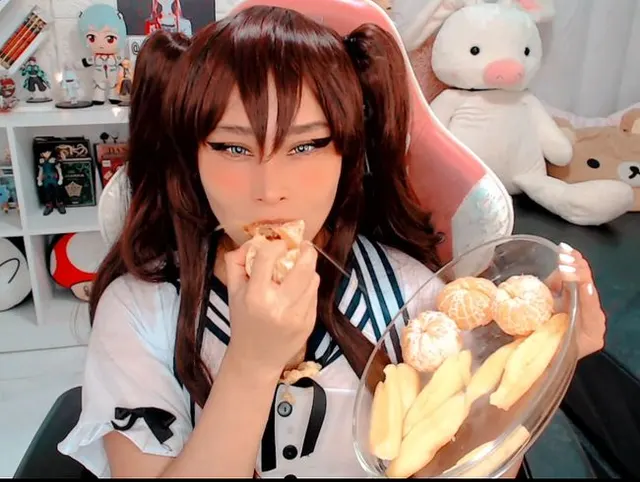 Ich mache mein Fruchtpüree für meinen Papa
