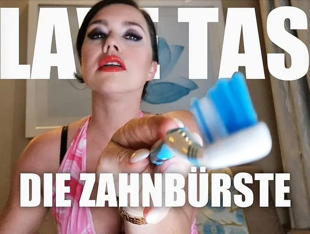 SLAVE TASK: Die Zahnbürste