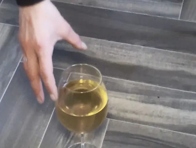 Morgenpisse im Glas