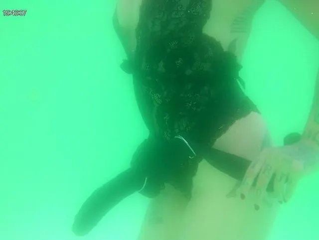 Summer Fetish Fisting Fun Part 4