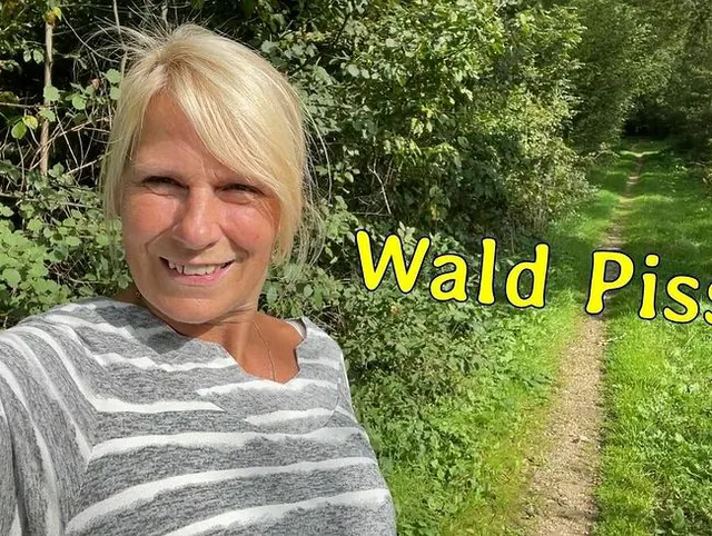 Wald Piss in der Mittagspause