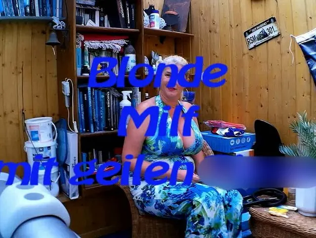 blonde milf mit geilen Titten