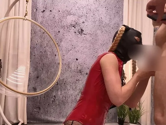 Ich bin das geile Latex blase Stück