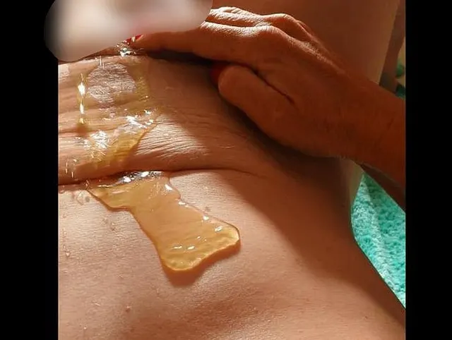 Selfie goldene Dusche