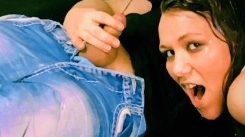 Blue Jeans Piss Schönheit 2in1
