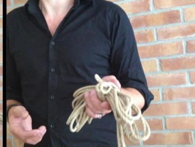 Bondage-Tutorial: Teil 1 – Seilkunde: Unterschied Jute / Hanf