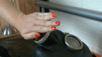 Gas Mask Action – in my Hands