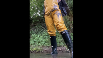 Ich mache mich matschig in meiner Regenlatzhose????