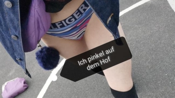 Ich pinkel draußen auf dem Hof