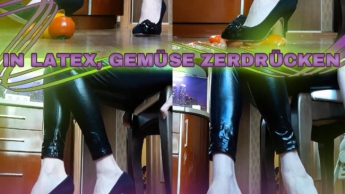 In Latex, Gemüse zerdrücken