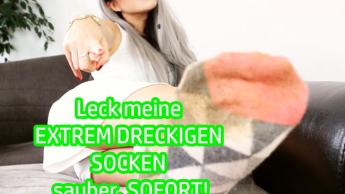 Leck meine EXTREM DRECKIGEN SOCKEN sauber, SOFORT!
