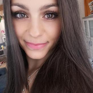 Loella_Rose