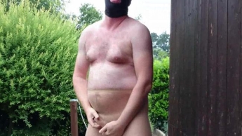 MIt Maske und Strumpfhose im Garten 1 ** Outdoor Spaß **