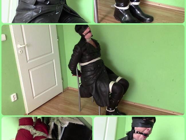 Meine Amateur-Bondage, 7. Oktober 2017: Sperma auf Mantel
