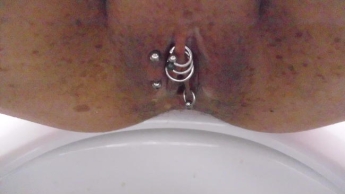 Morgenurin in der Dusche