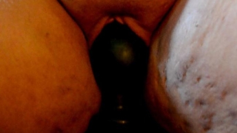 Muschi Fisting mit Pump Plug 2