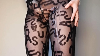 Nasse Zeit in meiner durchsichtigen Hose :)