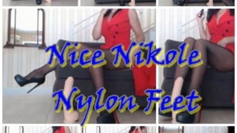 Schöne Nikole Nylon Füße