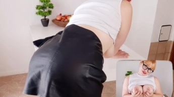 Schwängere mich im Büro!