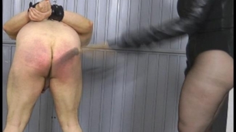 Spanking Extrem