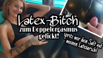 Spermaflut für LATEX-BITCH! Direkt auf meinen Arsch!