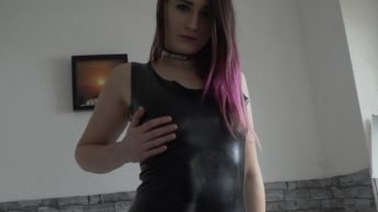 Steht mir mein Latexkleid