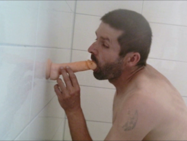 mit dildo in der dusche