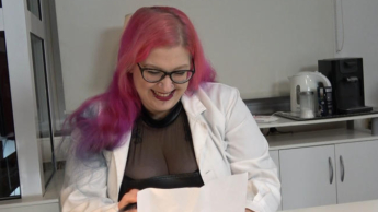 Dr Abbys Cuckold Behandlung für Mini Schwänze