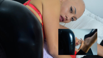 Latex quetsche meinen geilen und nassen Arsch