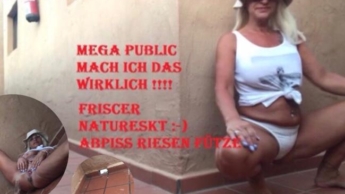 Piss-Fotze es gibt frische Natursekt :-) PUBLIC