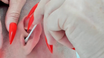 Asmr Stiefmutter MILF lange Nägel Massage Fetisch Tabu