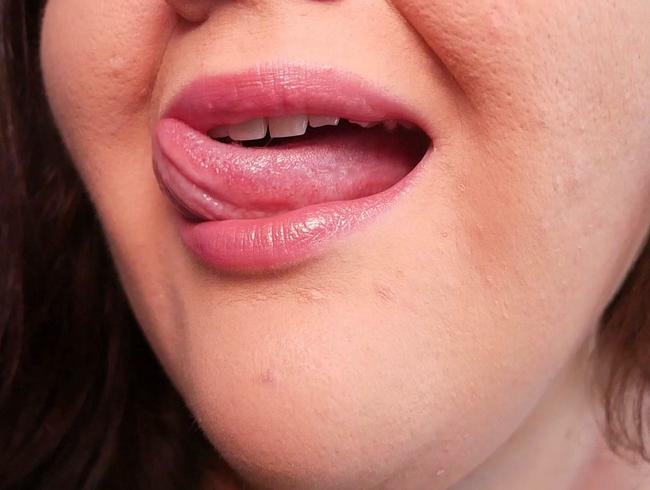 Erotik der Lippengymnastik – (kein Reden)