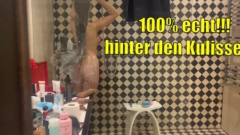 100% echt!!! hinter den Kulissen ;)