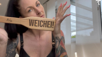 WER WILL ERZOGEN WERDEN VON DOMINA MEL?