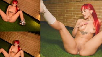 Ariana masturbates on the top floor of her building in public