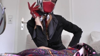 Elegante Seidenschal Stylings mit Tuchmaske und Kopftuch