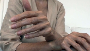 Natürliche Fingernägel und schöne Hände Clip