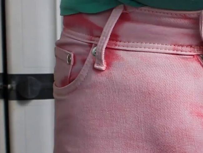 Meine pastell-rosa Stretchy Jeans Größe 26 wird nass eingeweiht