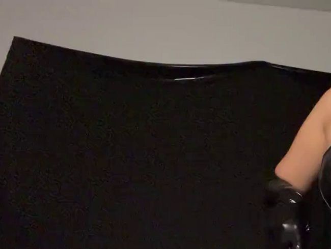 Brainwashing Non-Stop! Ich mache dich süchtig! Domina Nicole kontrolliert deinen Schwanz! Teil 4/7