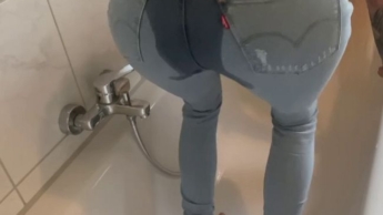 Mein erstes mal NATURSEKT in enganliegender JEANSHOSE!!