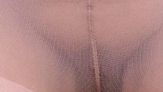 Und wieder in die Nylon gepinkelt