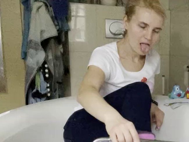 Mega Gummistiefel Show in der Badewanne