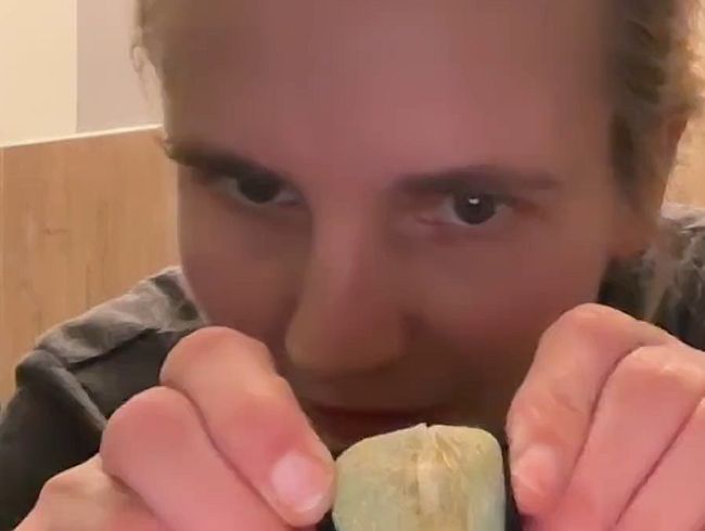 mal wieder geile neue Höschen für dich