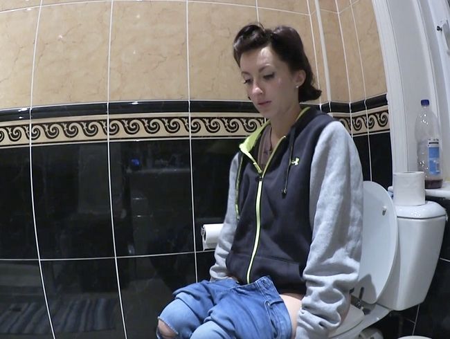 Die versaute Miss Smith lässt sich die Haare nach amerikanischer Art frisieren