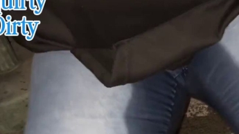 Ich hatte einfach mal wieder Lust auf einen geilen Jeans-Piss