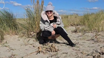 In Holland am Strand und keine Toilette in sicht, aber ich bin ja nicht schüchtern