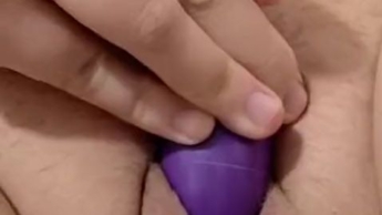 Cumming und Squirting auf aufblasbarem Rentier :)