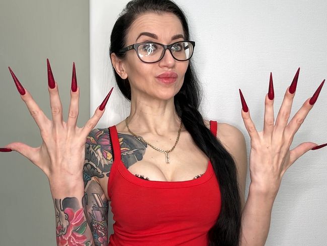 Fingerschnippen, lange Finger mit ROTEN langen Nägeln