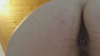Pinkel dir ins Gesicht, liebe Nicolettas haariges Arschloch